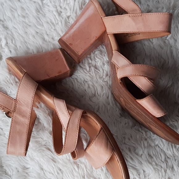 Born MaryLu Natural Leather Strappy Sandals US 9 - Picture 3 of 10